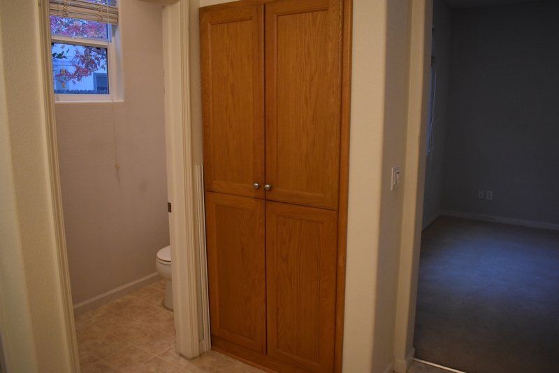 570 Barclay Way property image