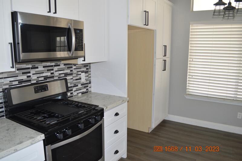 732 Dwight Road property image