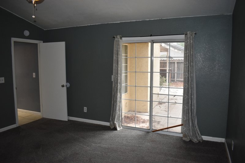 872 San Pablo Avenue property image