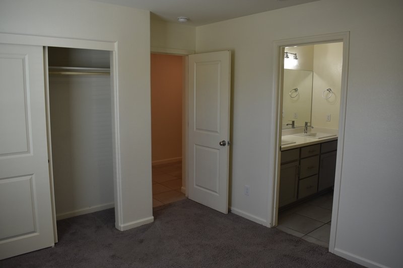 623 Keenan Court property image