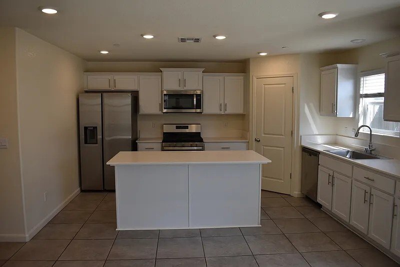 344 Moab Rim Court - 2 property image