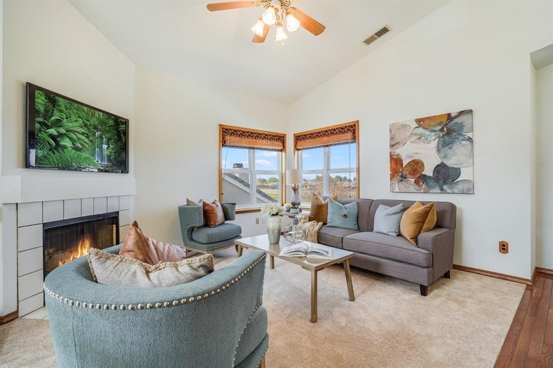 1561 Spring Court property image