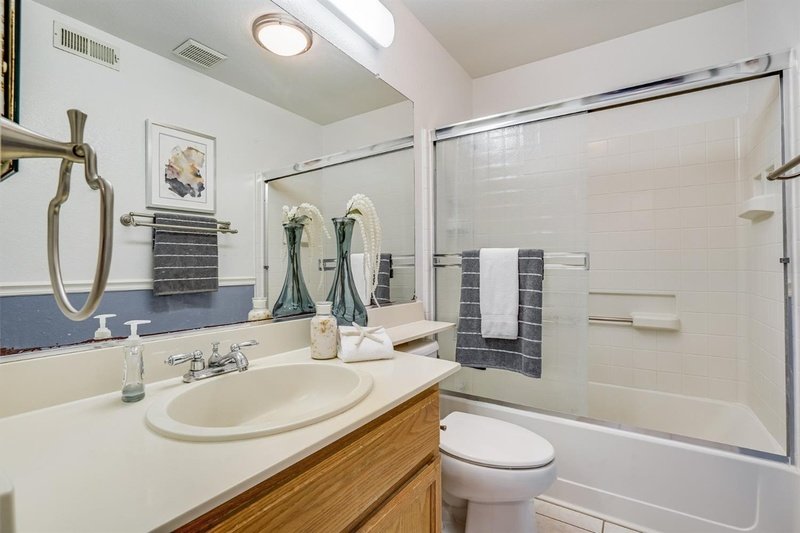 1561 Spring Court property image