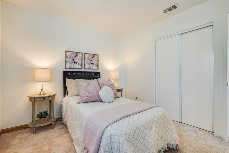 1561 Spring Court property image