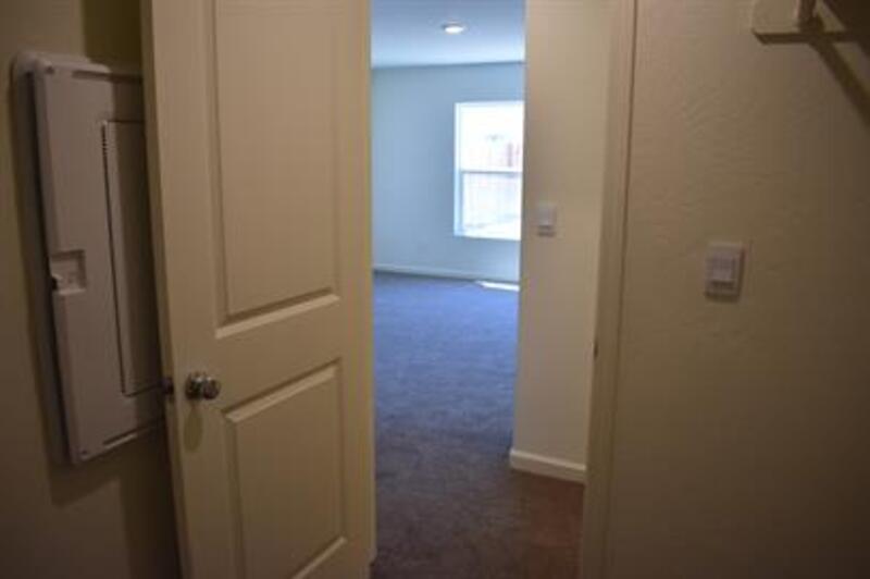 4527 Isabel Court property image