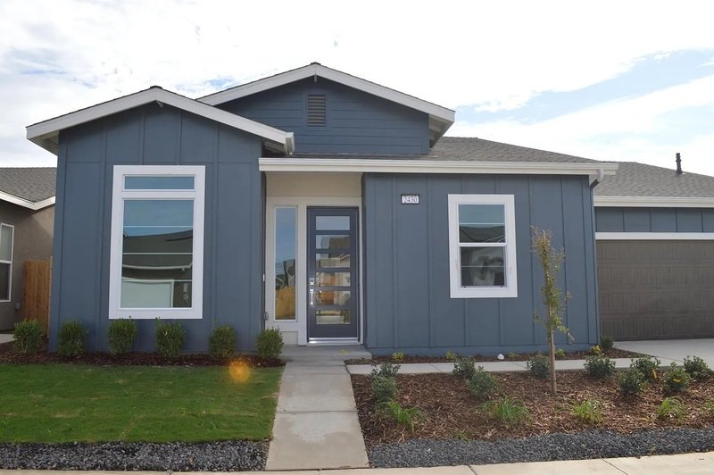 2430 Bastidas Drive property image