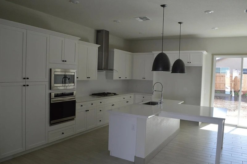 2430 Bastidas Drive property image
