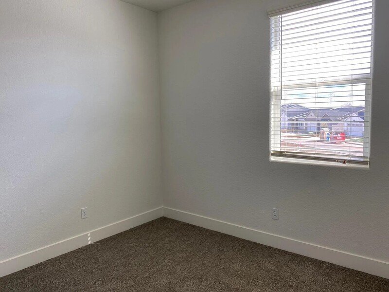 2454 Fidalgo Way property image
