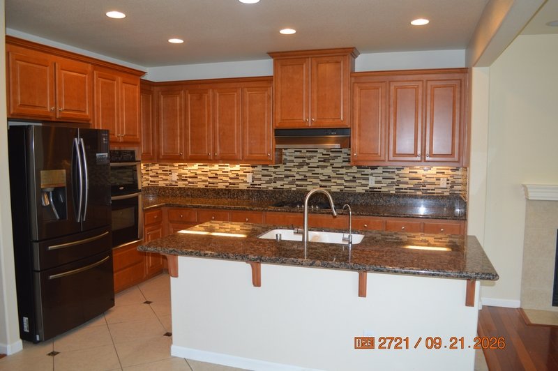 425 North Albany Street property image