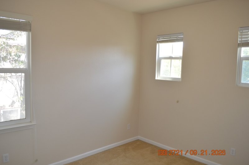 425 North Albany Street property image