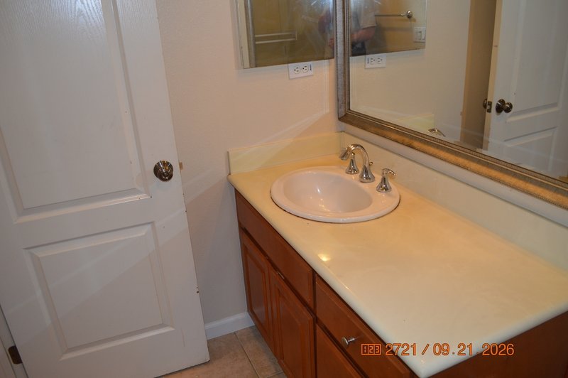 425 North Albany Street property image