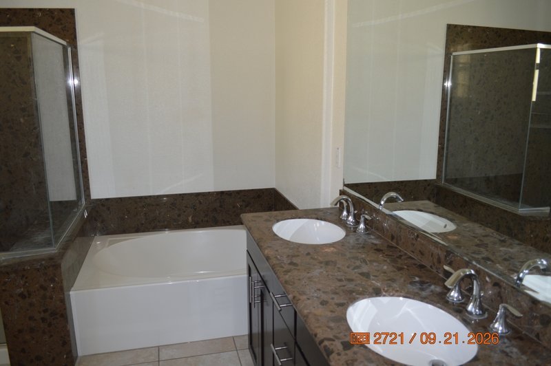289 North Orinda Street property image