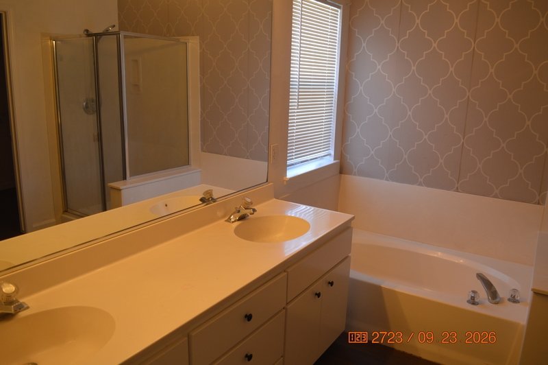 923 Woodland Drive property image