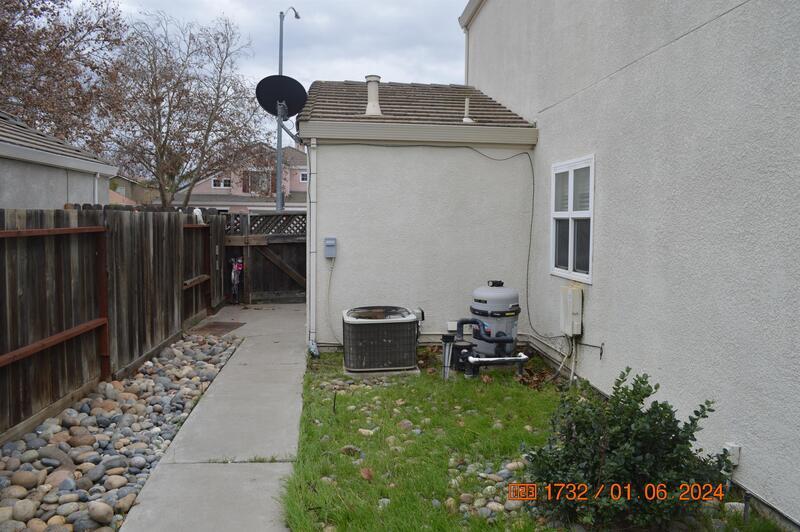 1561 Spring Court property image