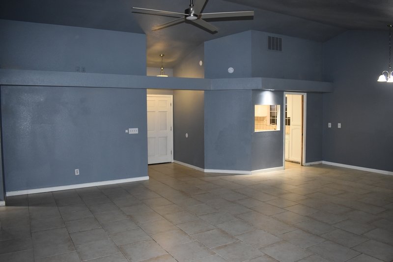 872 San Pablo Avenue property image