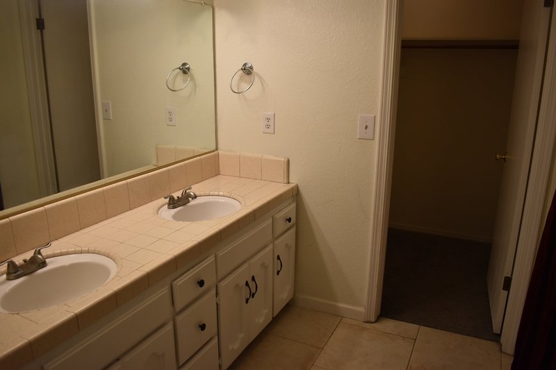 872 San Pablo Avenue property image