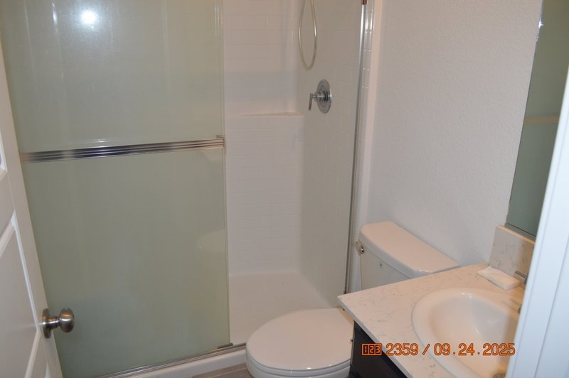 2411 Urdaneta Way property image