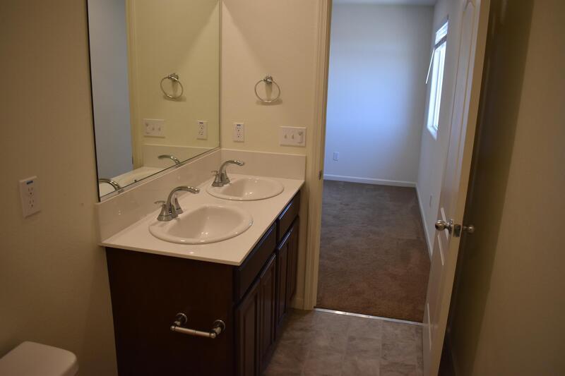 4238 Freemark Avenue property image