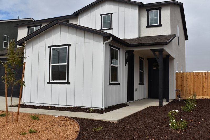 682 Stephanie Drive property image