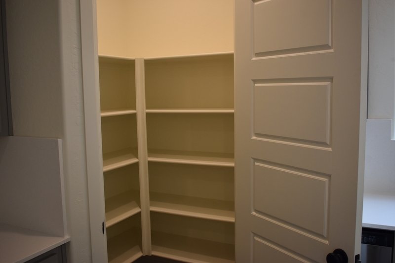 682 Stephanie Drive property image