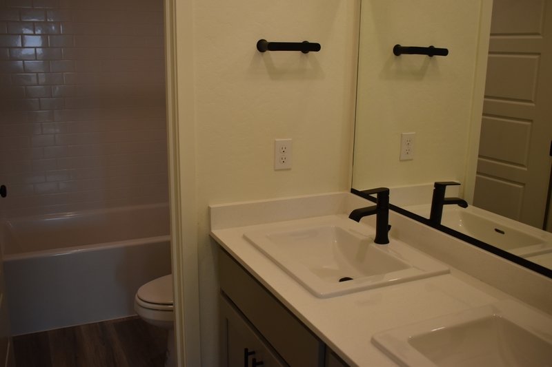 682 Stephanie Drive property image