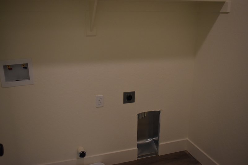 682 Stephanie Drive property image