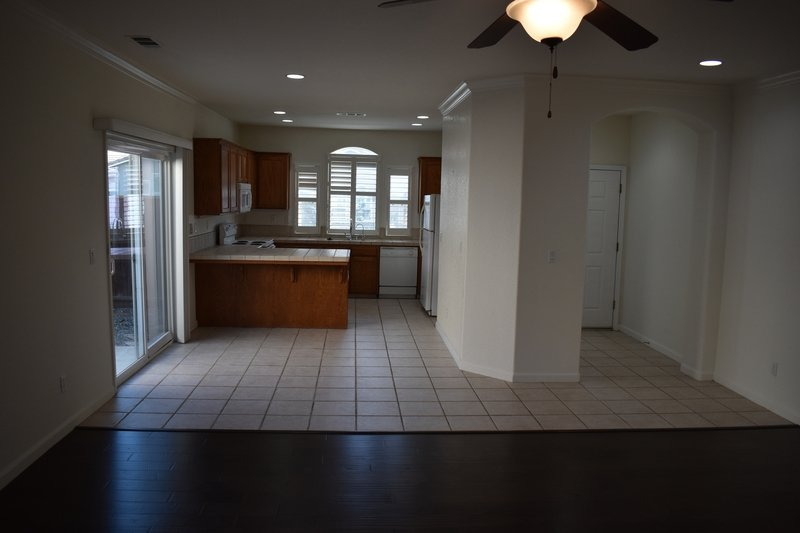 805 Vía Rosa property image