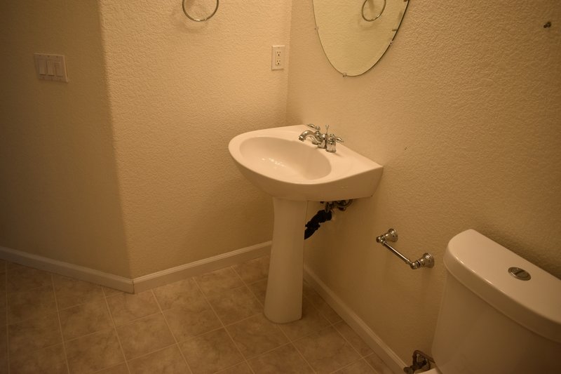 805 Vía Rosa property image