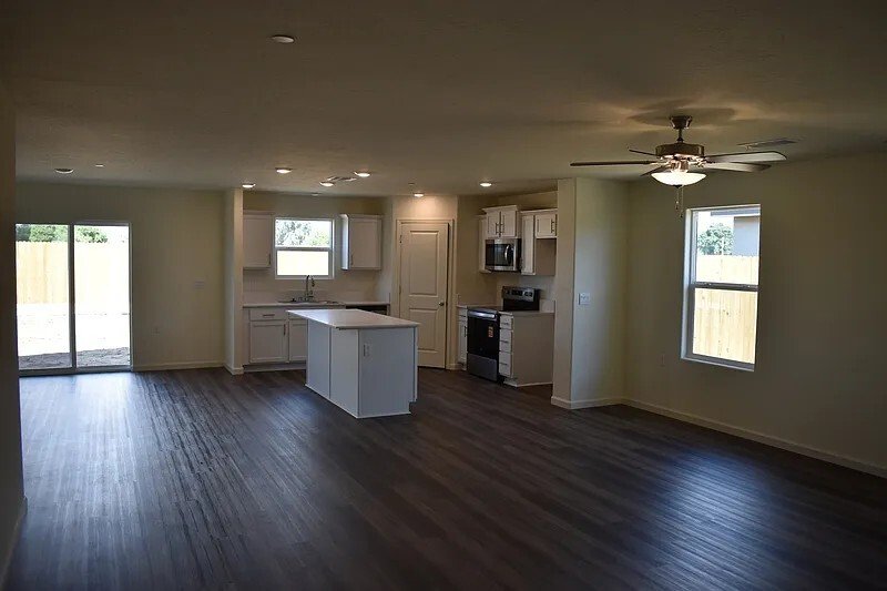 685 Marshall Ln property image