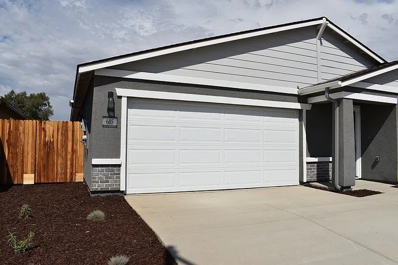 685 Marshall Ln property image