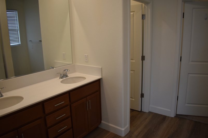 8168 Oxbow Landing Loop property image