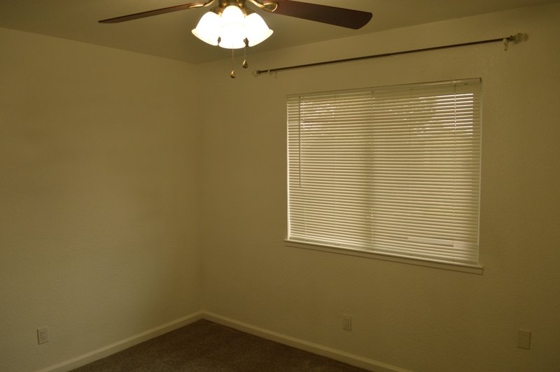 1074 Plumwood Court property image