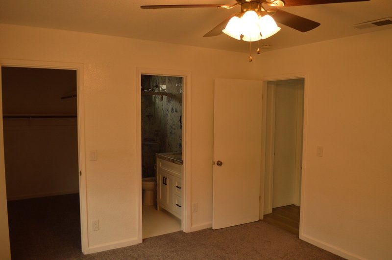 1074 Plumwood Court property image