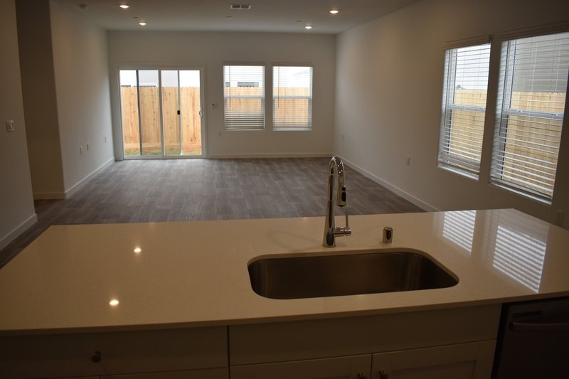 4448 North San Miguel Avenue property image