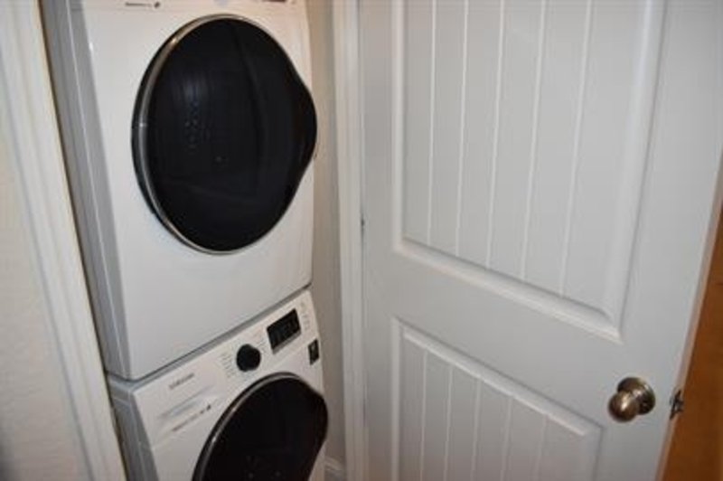 2423 Gabriel Drive - 2 property image