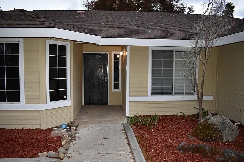 872 San Pablo Avenue property image