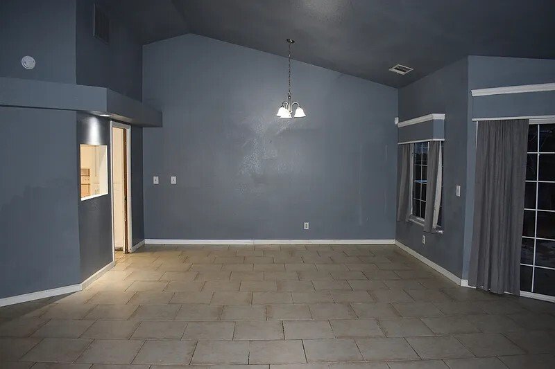 872 San Pablo Avenue property image