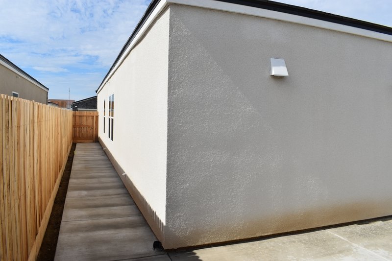 4472 North San Miguel Avenue property image