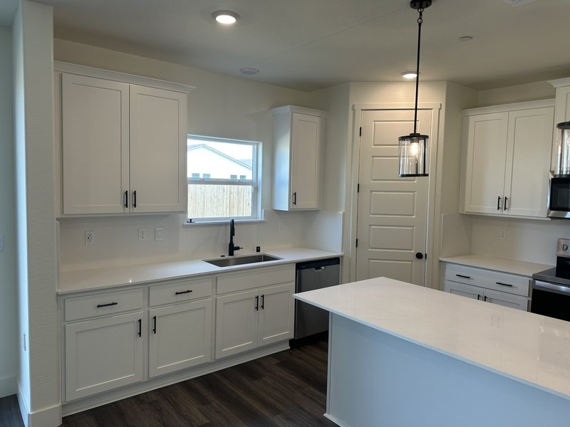 4695 Jema Way property image