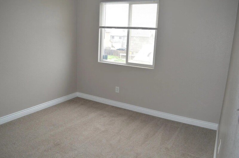 1055 Vermont Ave property image