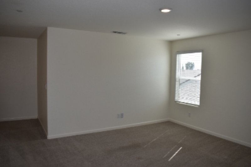 624 Suzanne Drive - 1 property image