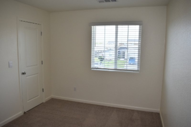 624 Suzanne Drive - 1 property image