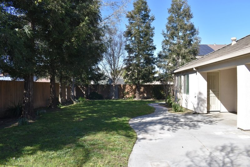 2261 Pillsbury Road property image