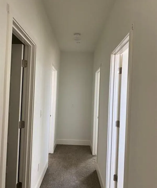 2434 Urdaneta Way property image