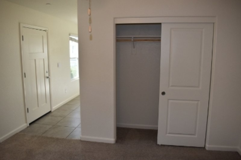 624 Suzanne Drive - 2 property image