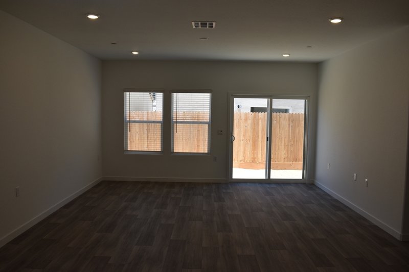4481 North San Miguel Avenue property image