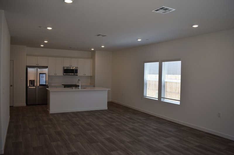 4481 North San Miguel Avenue property image