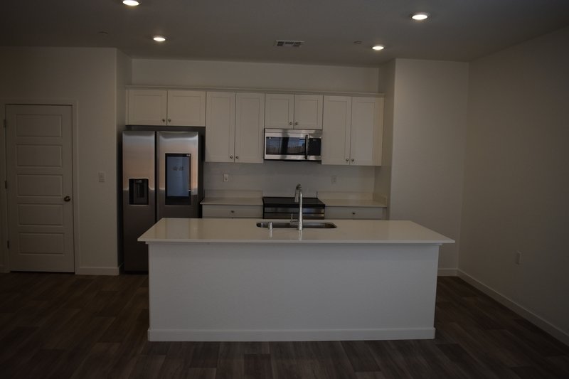 4481 North San Miguel Avenue property image