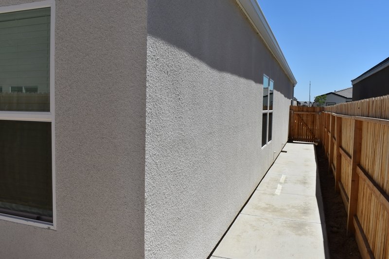 4481 North San Miguel Avenue property image