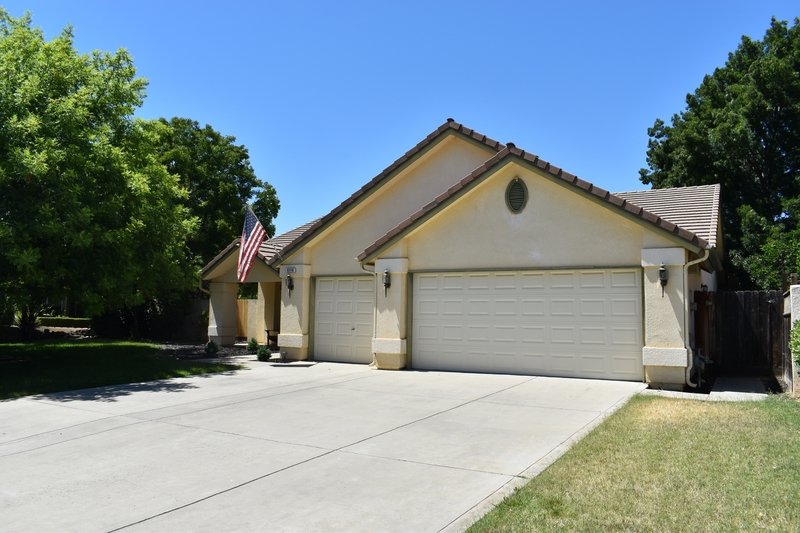 6310 Diamond Court property image
